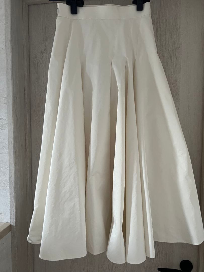 アナイ☆ツイルイレギュラーフレア スカート