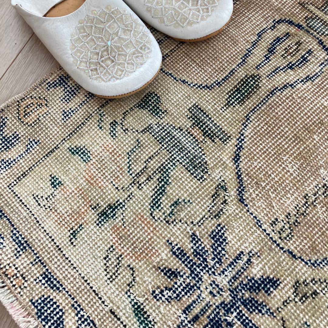 アート✳︎塔✳︎シャンデリア　キャラメルベージュ　ブルー　トルコヴィンテージラグ