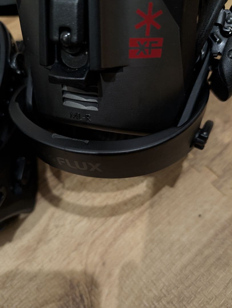FLUX XF サイズＭ−Ｌ ビンディング