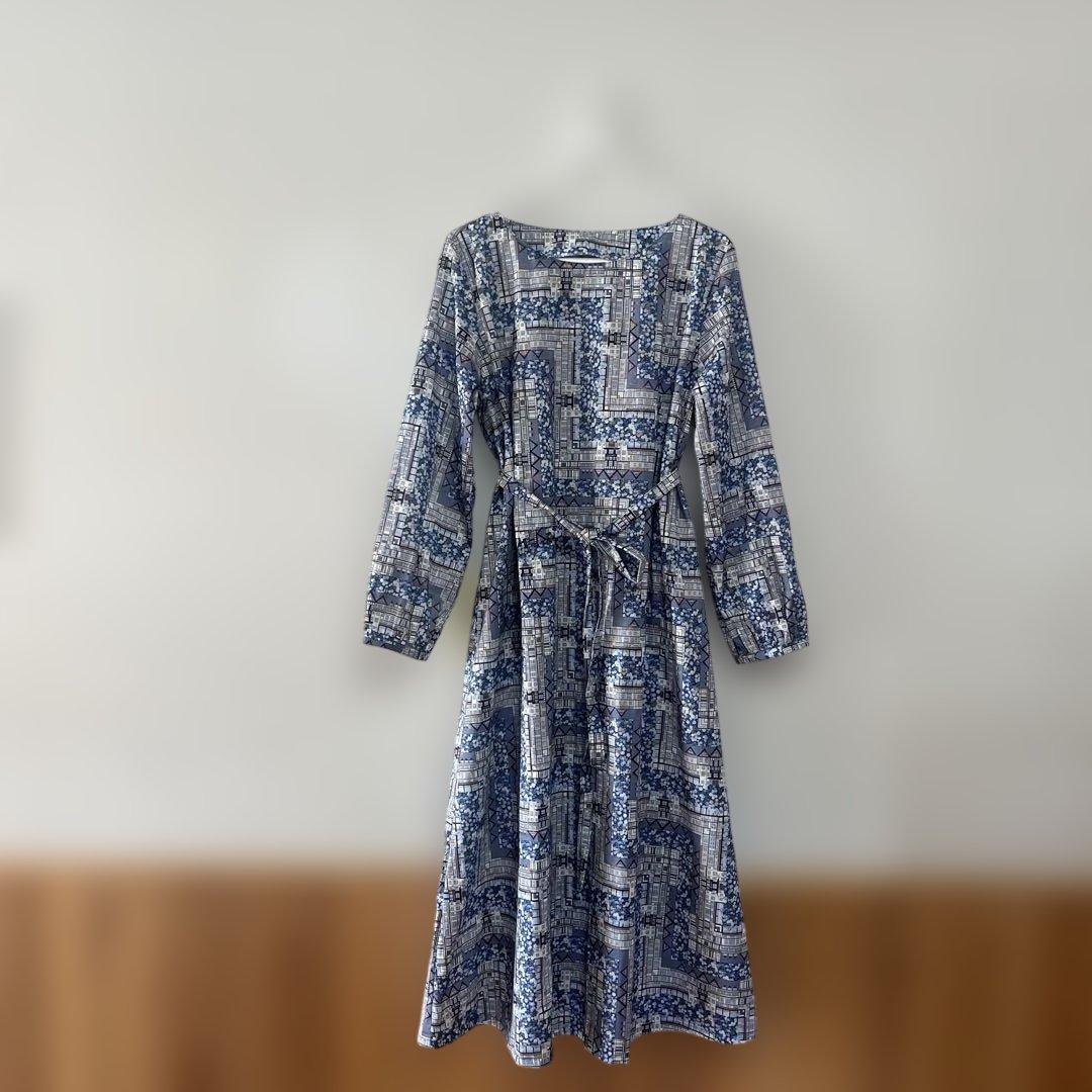 にこっち様ハンドメイドリバティタナローンワンピース