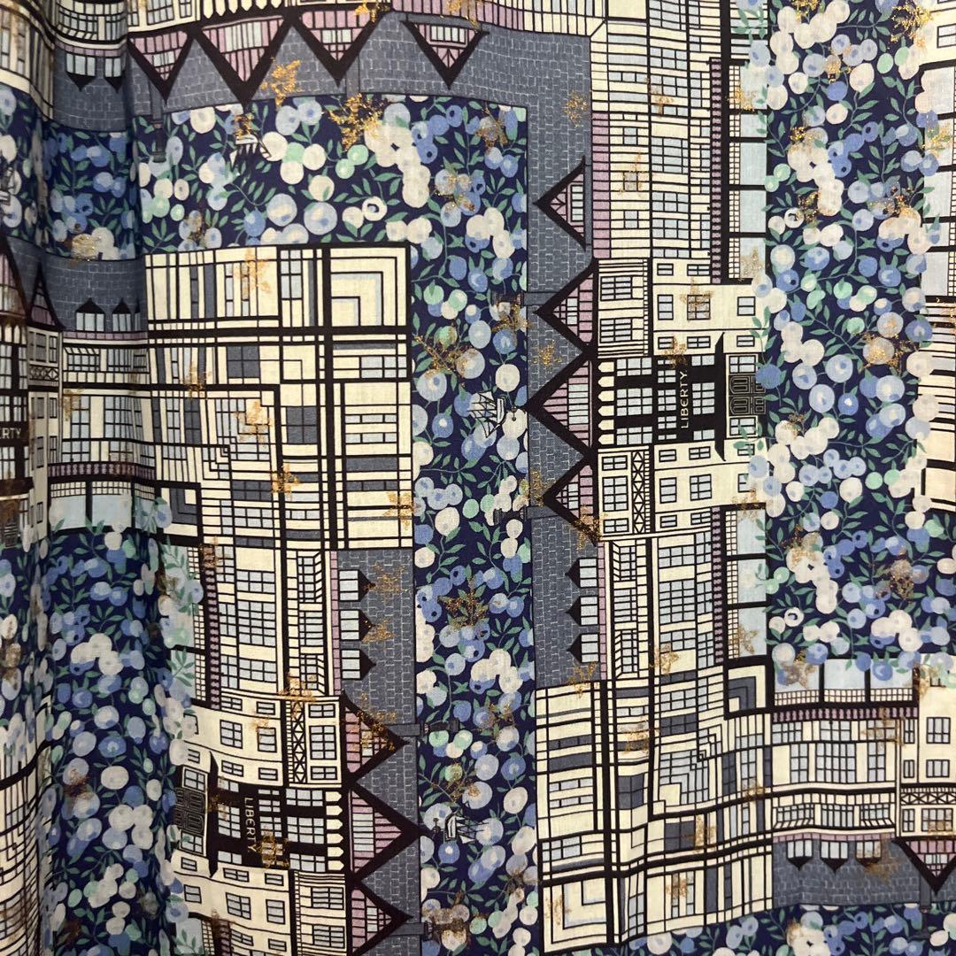 にこっち様ハンドメイドリバティタナローンワンピース