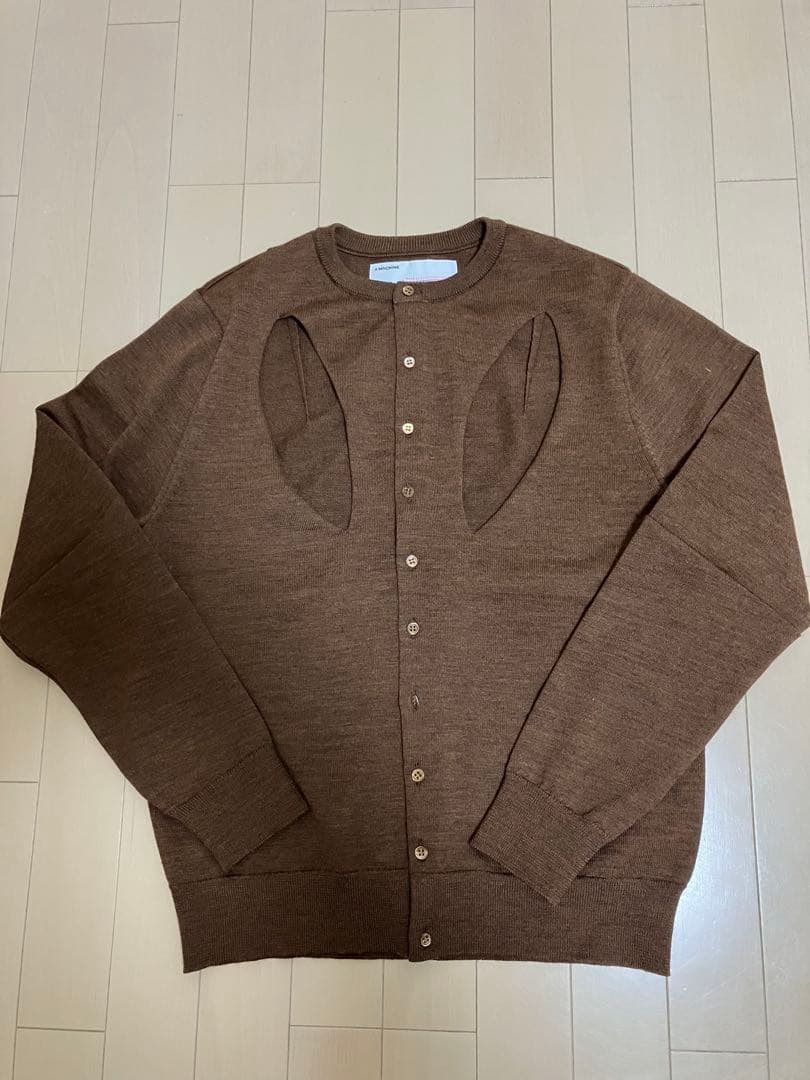 トップス A MACHINE slit cardigan brown