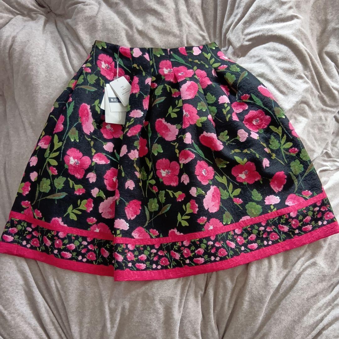 エムズグレイシー☆フレアスカート 黒地 ピンク花柄 38