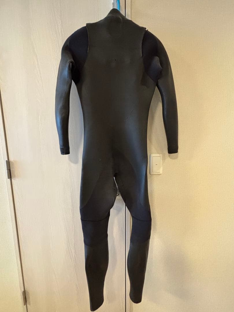 セミドライ　RASH ウェットスーツ　ピルグリム　ALL3ミリ