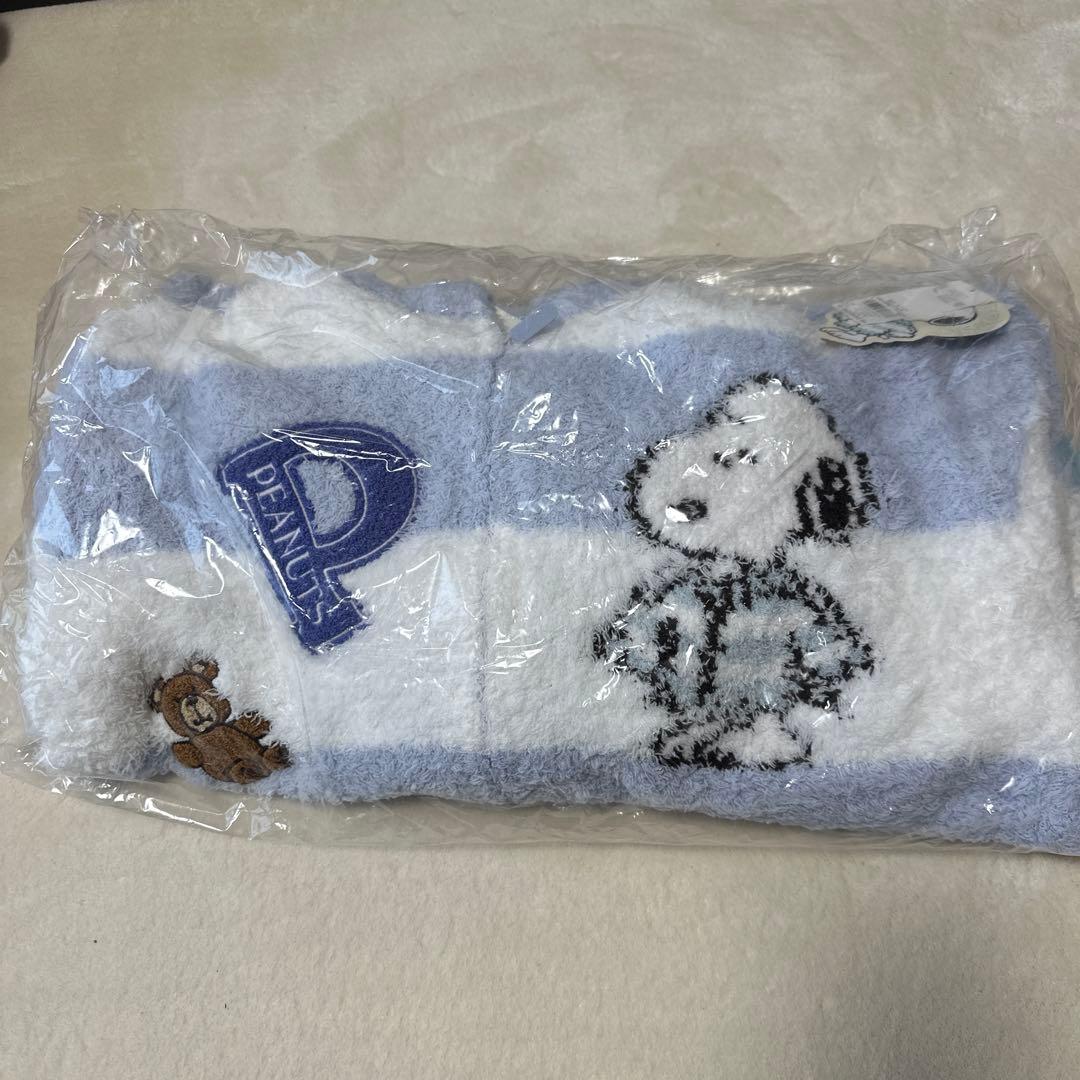 ジェラートピケ　スヌーピー UNISEX パーカー　新品未使用　M-Lサイズ