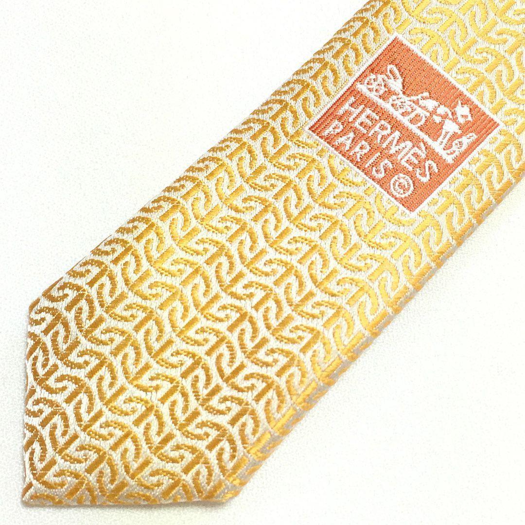 未使用級 エルメス HERMES ネクタイ シルク100% オレンジ系 総柄