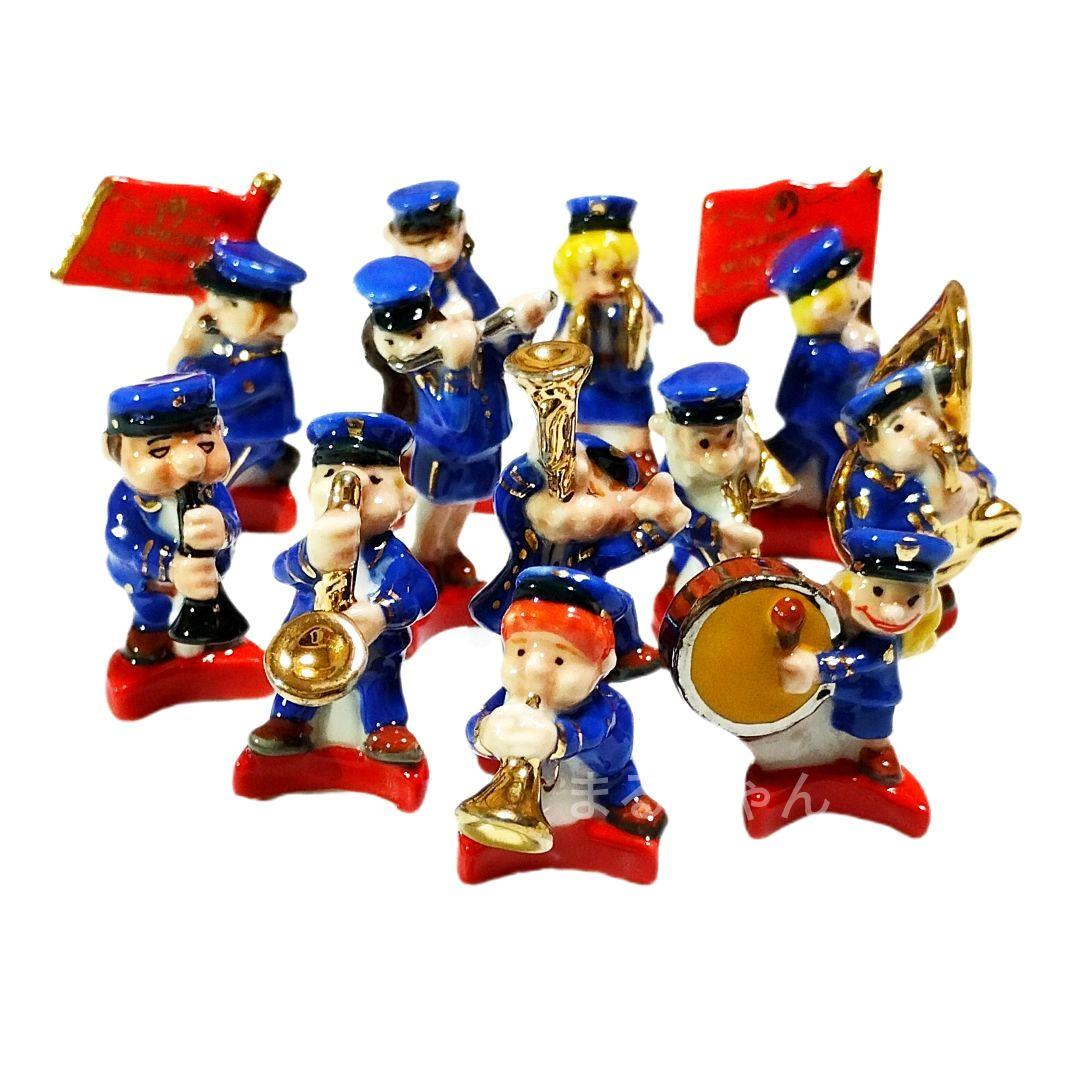 【新品・未使用】フランスの街の音楽隊　パレード　金彩　フェーヴ12点　送料込み