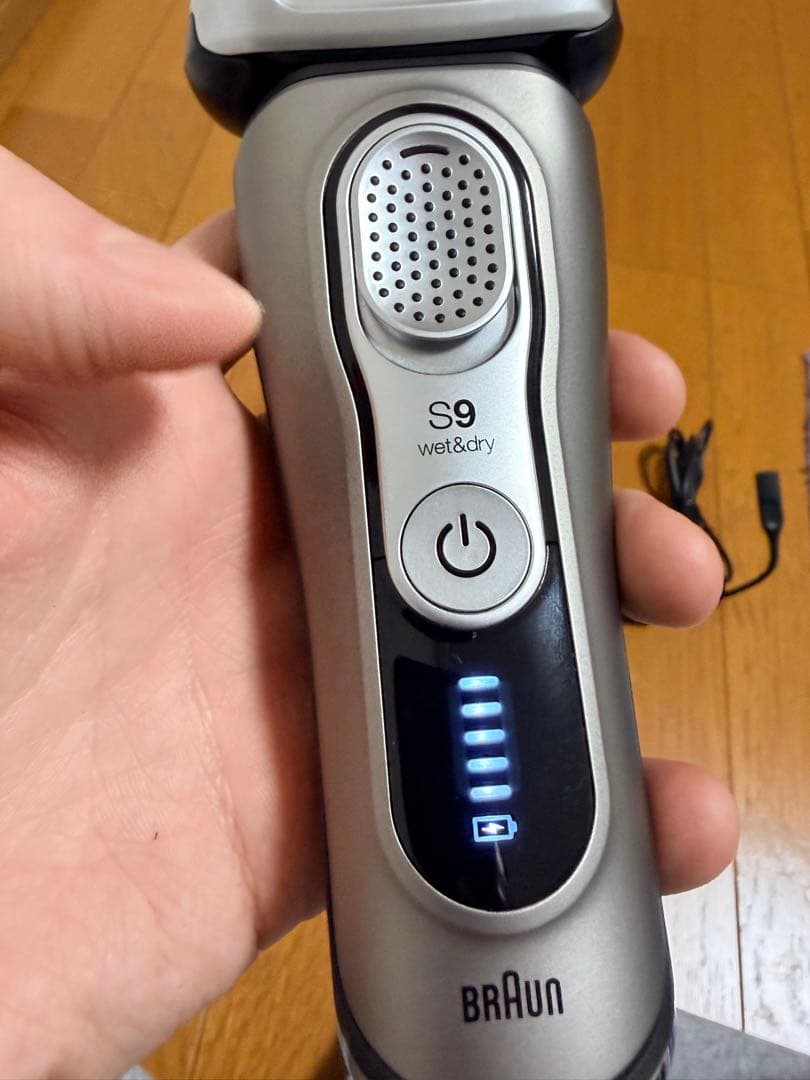 BRAUN S9 wet&dry メンズシェーバー