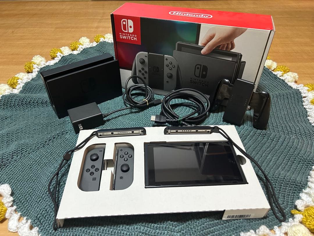 Switch1 本体 + Proコントローラー + ゲーム4本セット