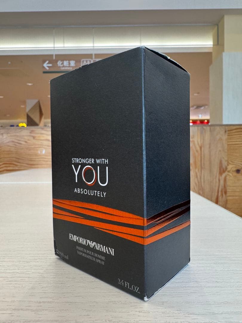 香水(男性用) Stronger With You Absolutely