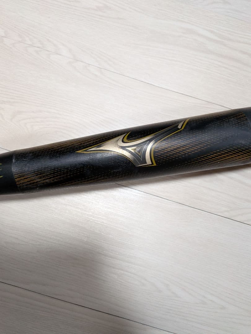 BEYOND MY LEGACY 軟式バット ブラック/ゴールド