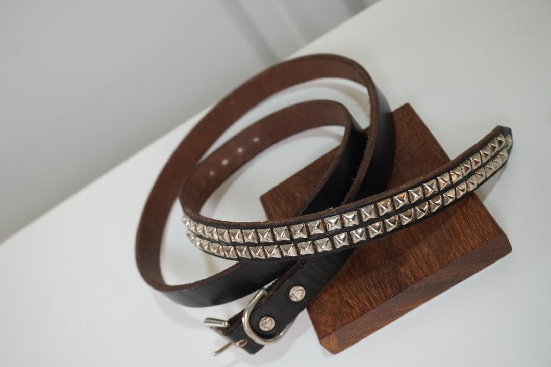 ■HTC■エイチティーシー　ピラミッド　ナロー　スタッヅベルト