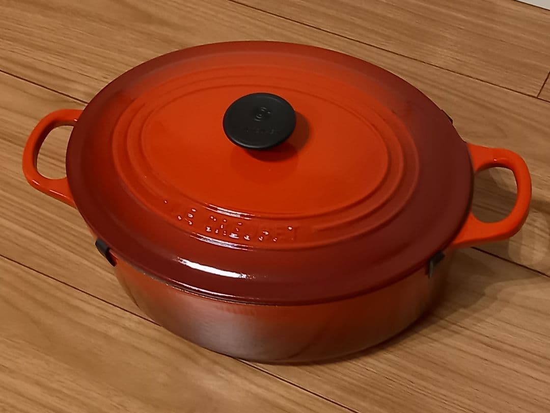 新品　ルクルーゼ　ココットオーバル 25cm
