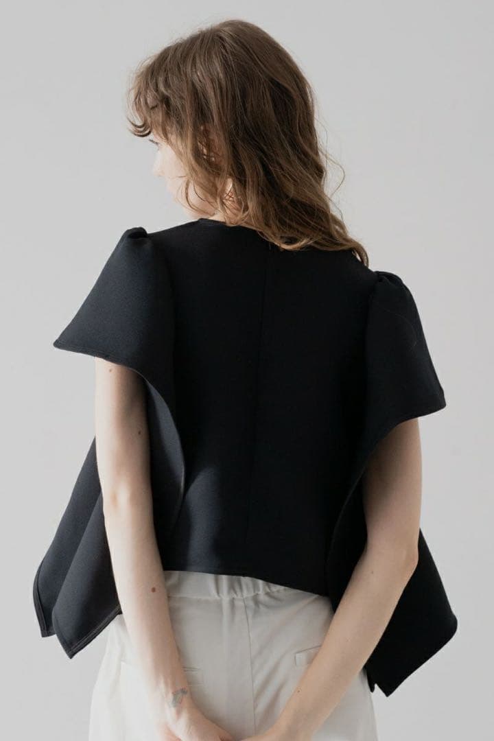 新品未使用✨ メゾンドドルチェ Maison de Dolce LilyTops