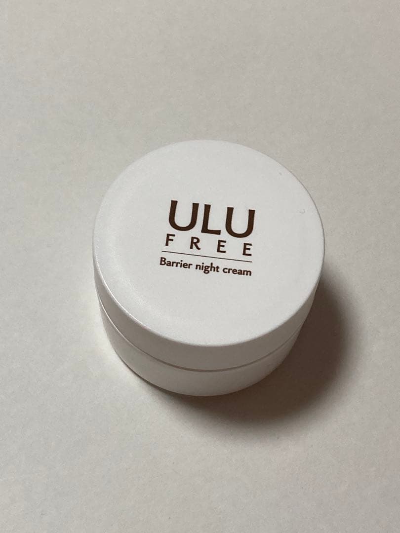 ULU バリアナイトクリーム