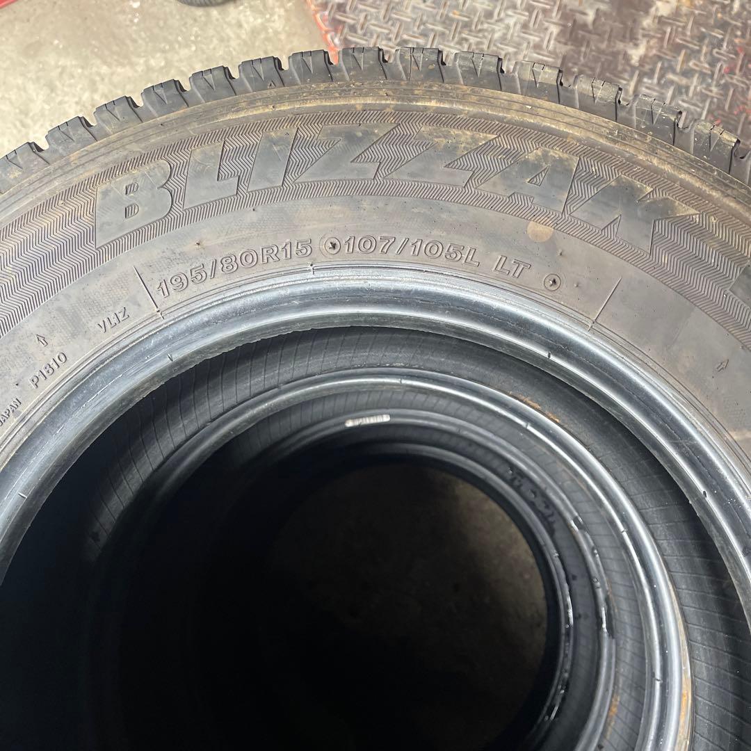 ブリヂストン ブリザック 195/80R15 LT4本