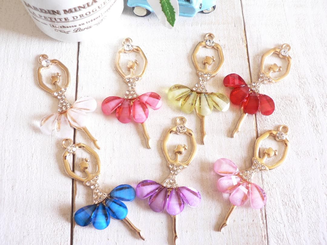 【即購入OK】　( #4733)　赤　バレエ　大　バレリーナ　チャーム