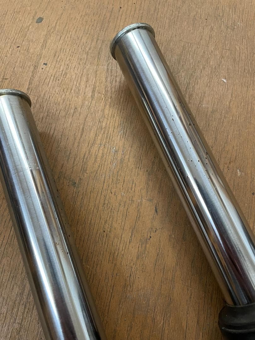 スズキバーグマン200（CH41A）フロントフォーク