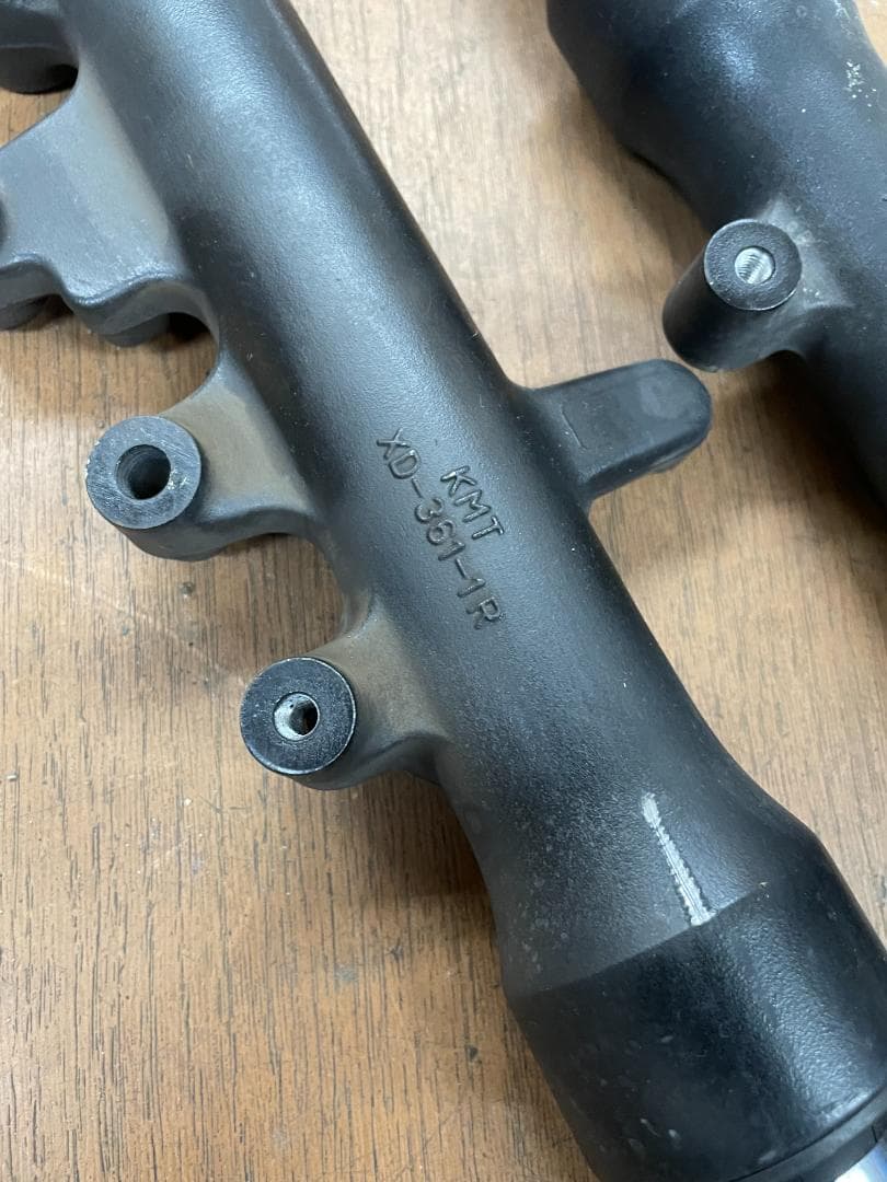 スズキバーグマン200（CH41A）フロントフォーク