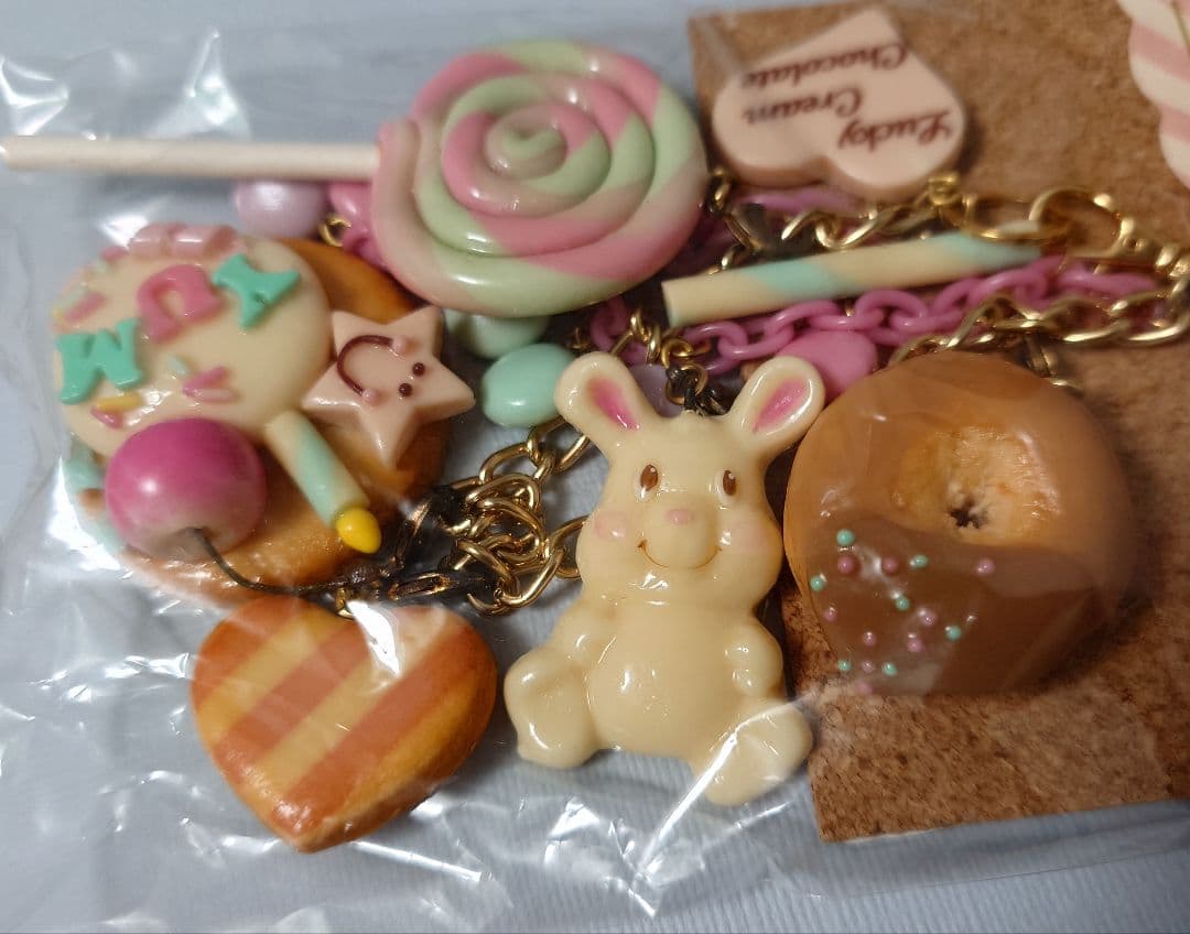 Y*。様 Lucky Cream Chocolate☆スイーツ＆うさちゃんチャー