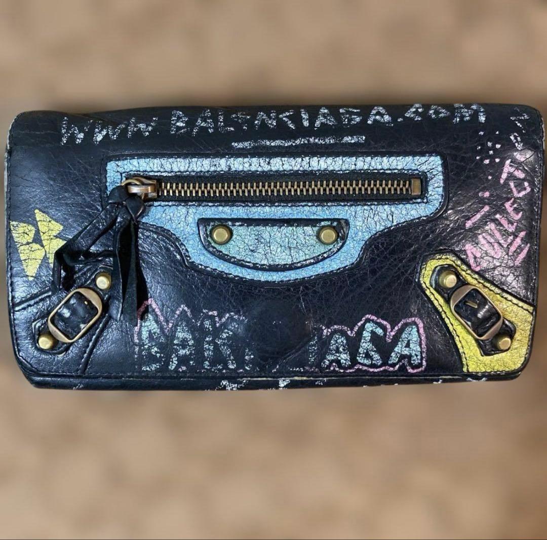 バレンシアガ　BALENCIAGA グラフィティアート　レザー　長財布