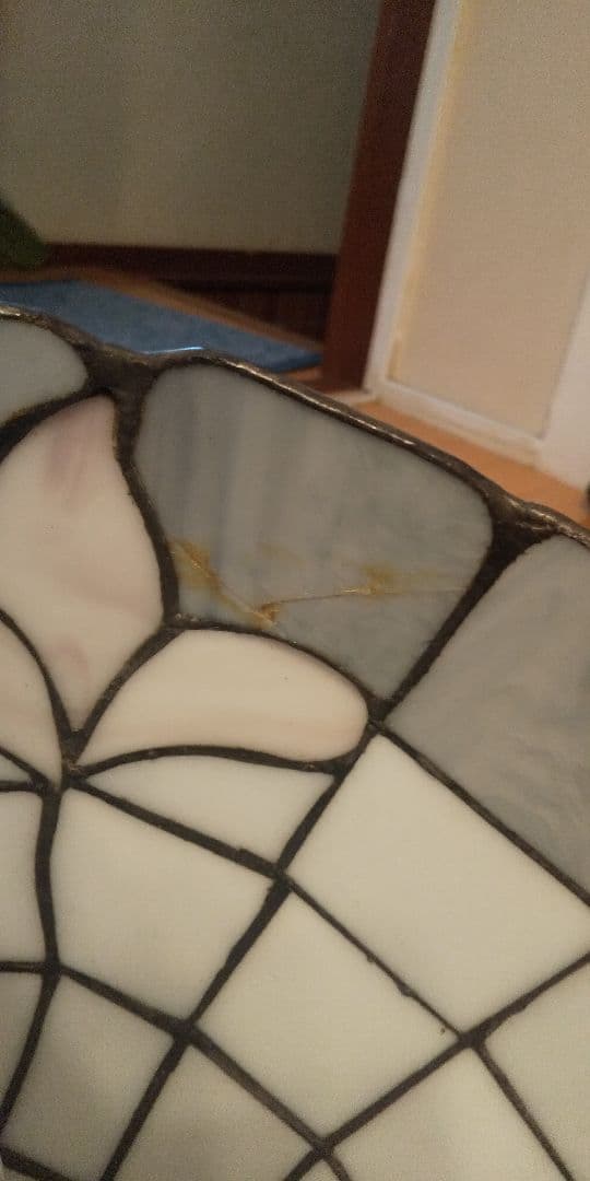 ハンドメイド最安値ステンドグラス3灯式ペンダントライト昭和レトロ　ステンドグラス