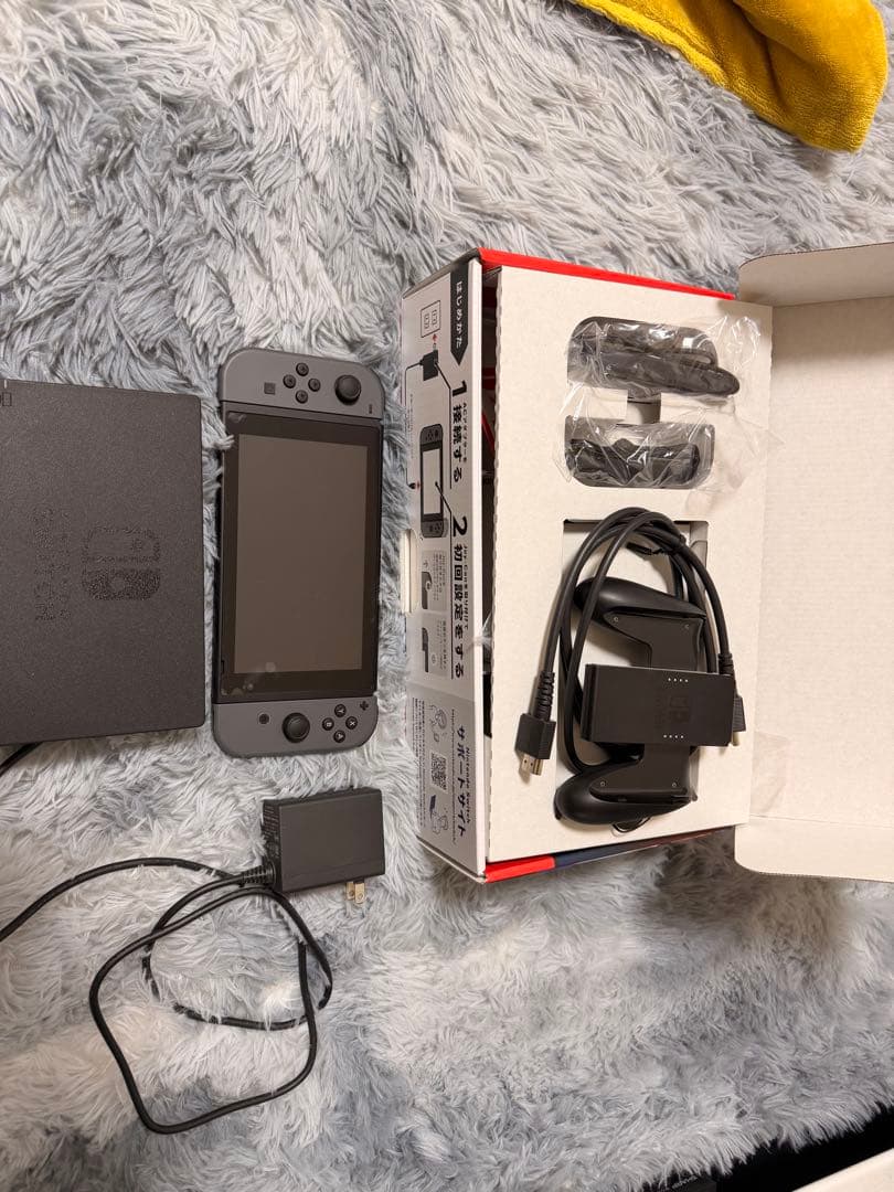 Nintendo Switch グレー 本体 Joy-Con付き