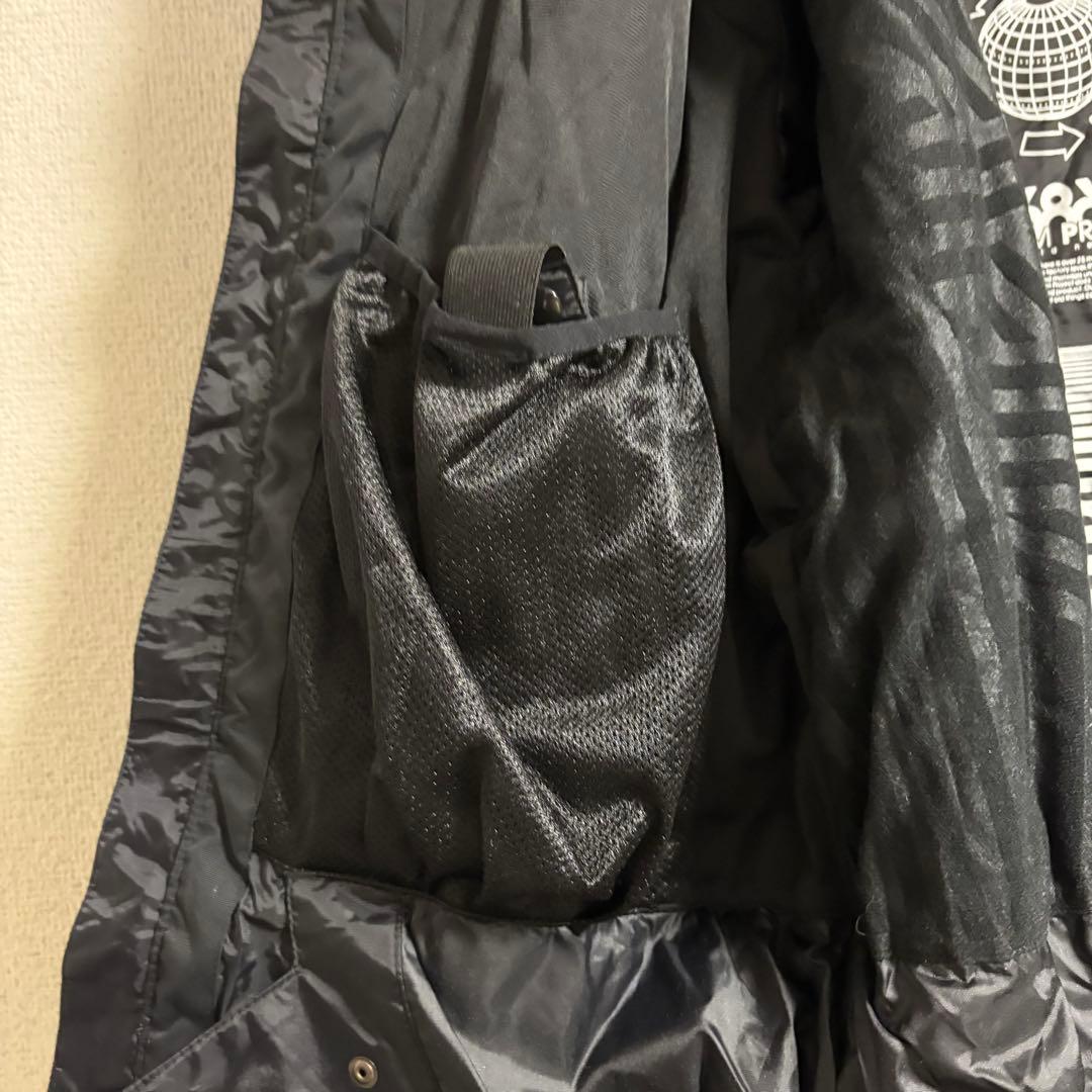 686 シックスエイトシックス スノーボード ウェア ジャケット ボードウェア