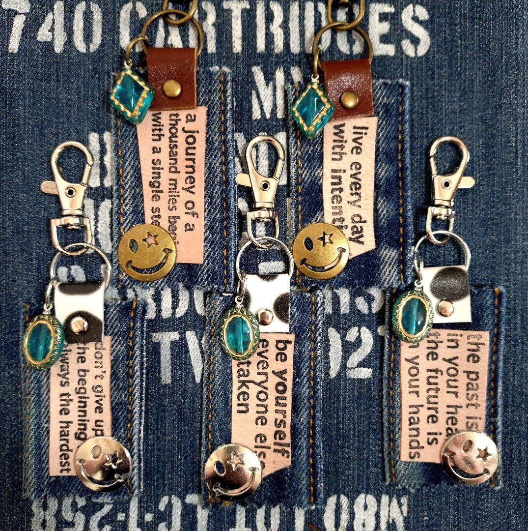 デニムリメイク☆タグチャーム☆Denim＆Leather＆☺️☆5個セット