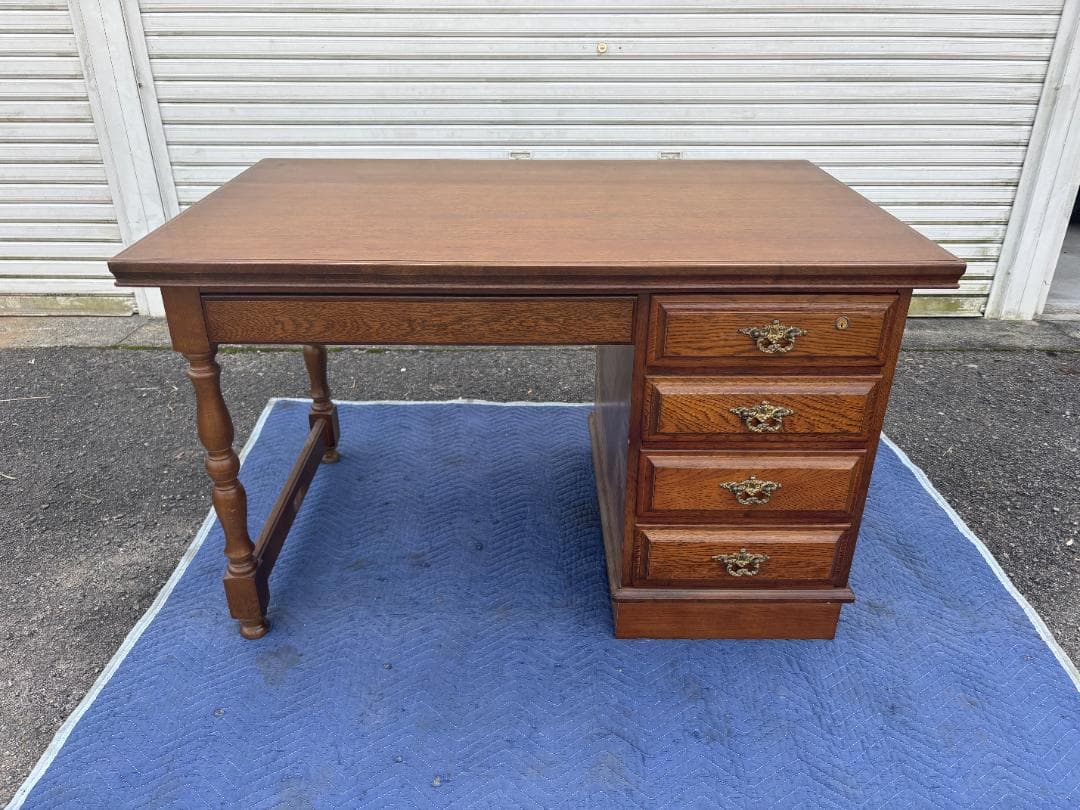 カリモク★デスク★片袖机★書斎机★アンティーク調★KARIMOKU