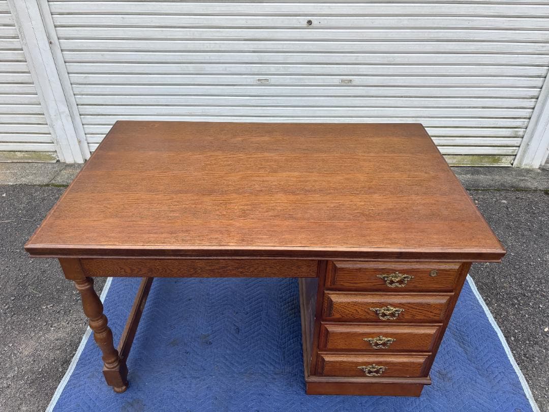 カリモク★デスク★片袖机★書斎机★アンティーク調★KARIMOKU