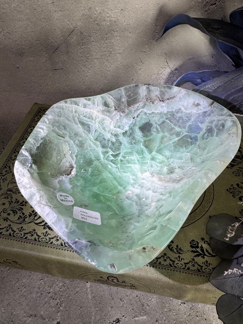 ナチュラル感ある　美しい　フローライト　ボウル2 グリーン　デンドリック入り