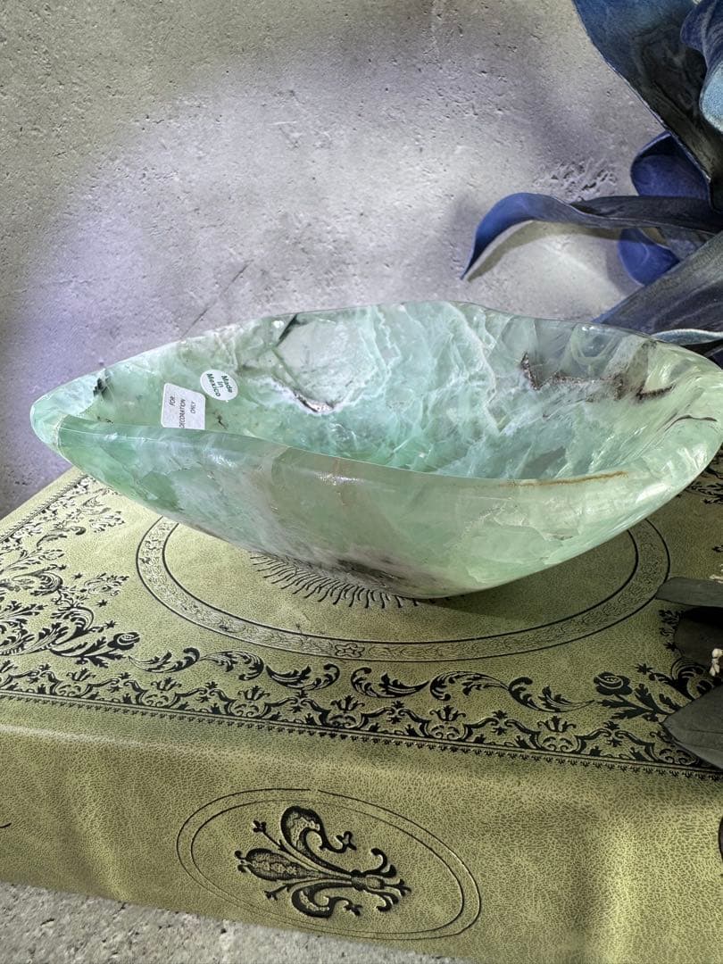 ナチュラル感ある　美しい　フローライト　ボウル2 グリーン　デンドリック入り