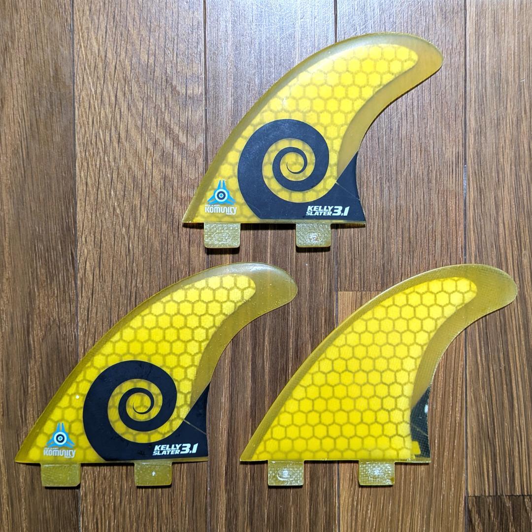 komunity Kelly Slater 3.1トライフィン セット　FCS