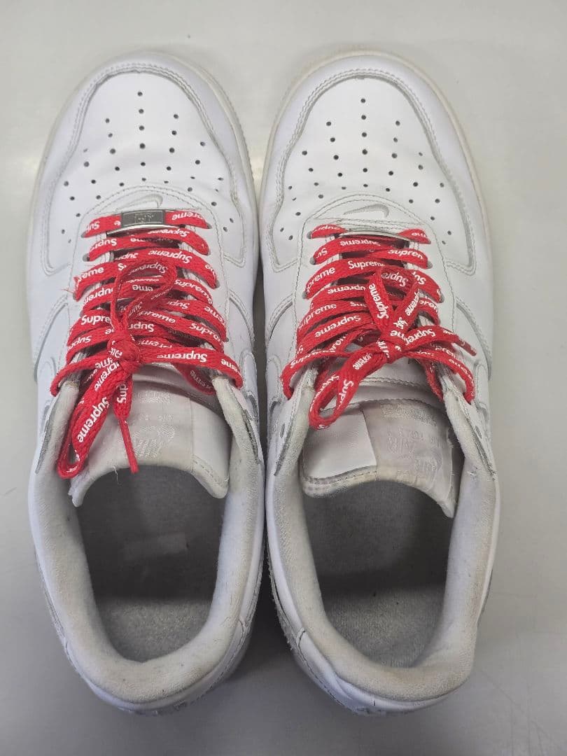 Nike Air Force 1 Supreme ホワイト　26cm