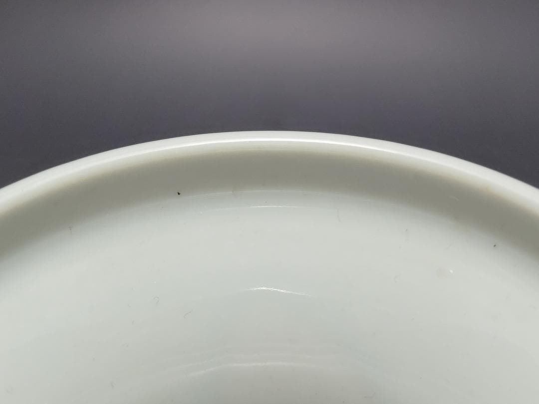 染付 吉祥 龍紋 両耳花瓶 「大清乾隆年製」銘 明清時代 高さ約20.8cm