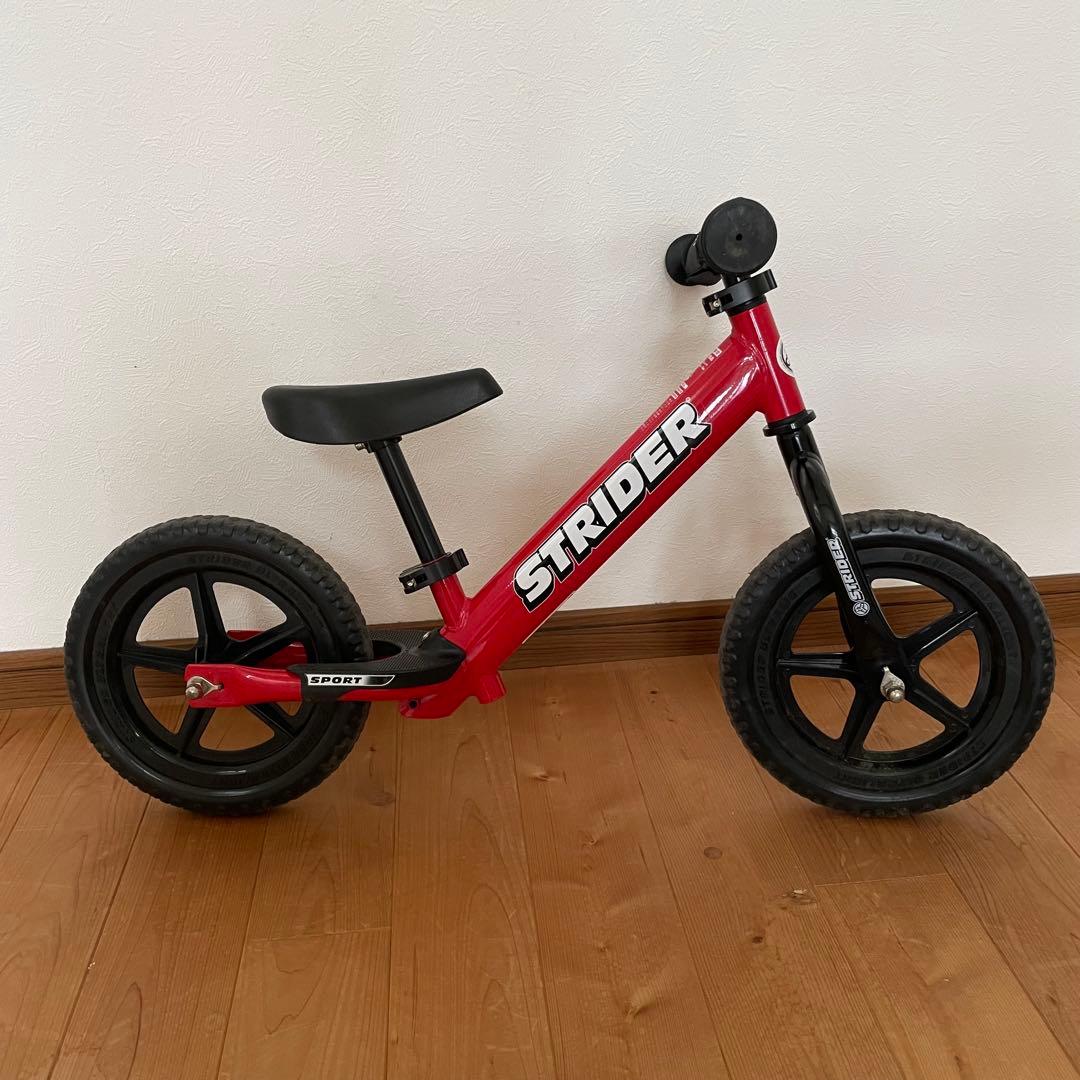 STRIDER バランスバイク 12インチ レッド　箱あり
