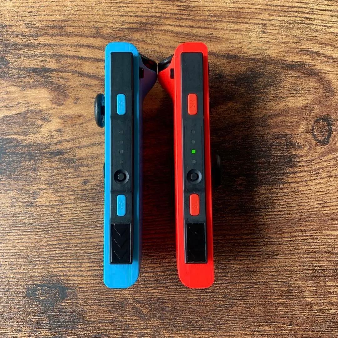 【動作確認済】Nintendo Switch 本体セット　グリップ