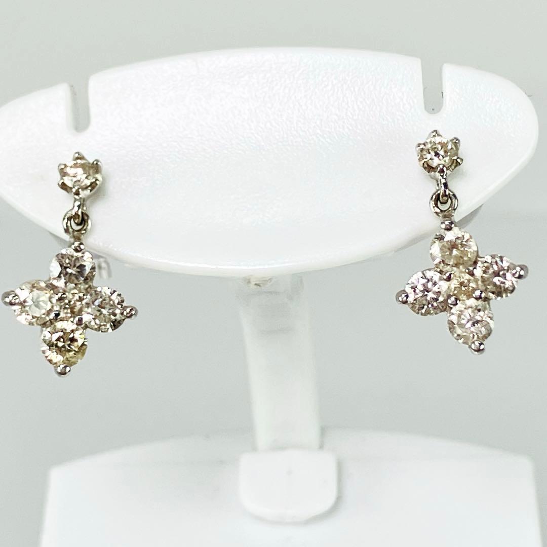 K18WG ダイヤモンド ピアス D: 0.50ct
