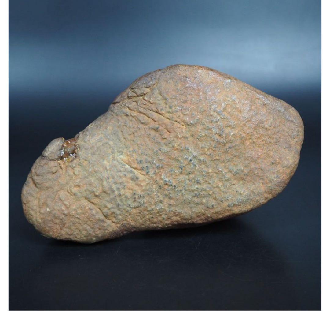 送料無料　水石愛好家蔵品放出 天然石　鞍馬石　遠山石　名石　唐木台座　本物保証