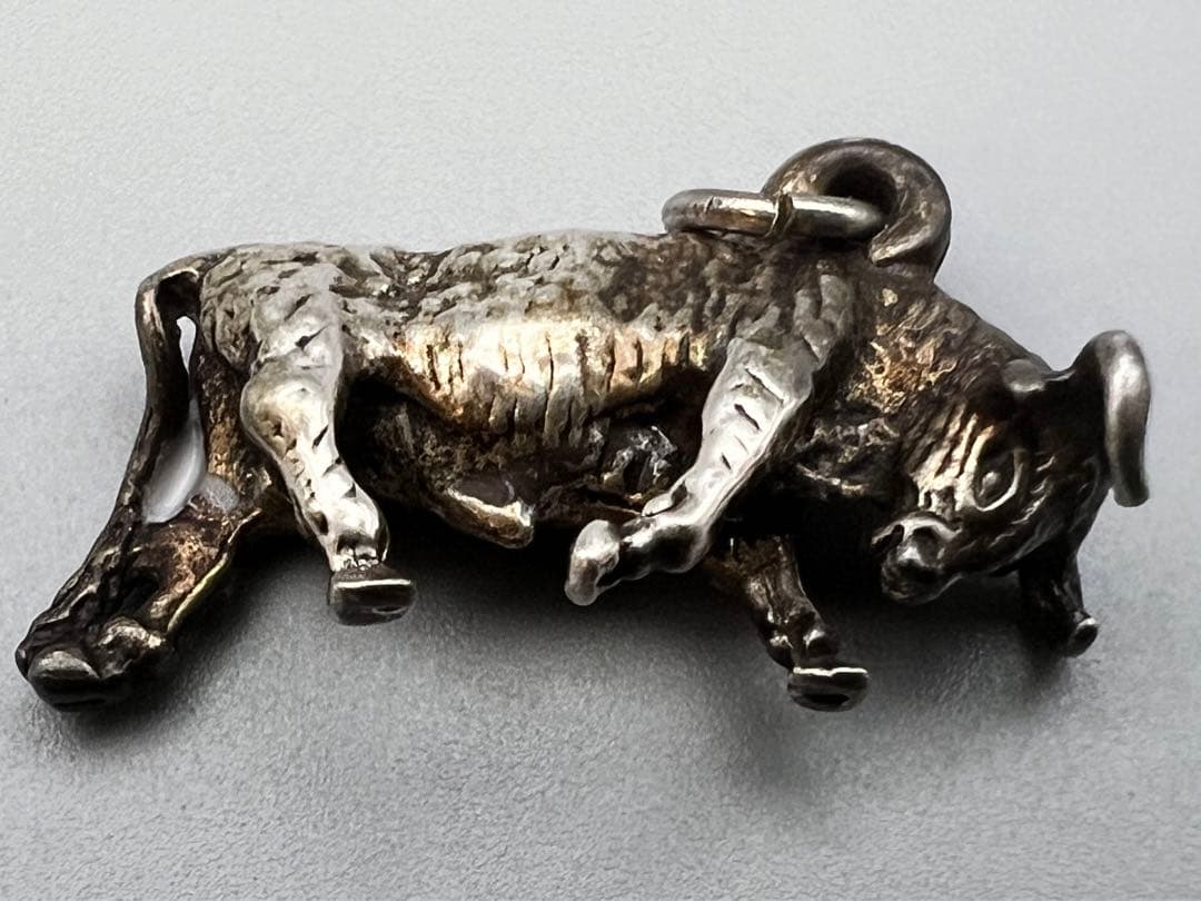 【海】銀製　ペンダント　闘牛士　ロバ　牛文など　５点　重量約２９ｇ　アンティーク