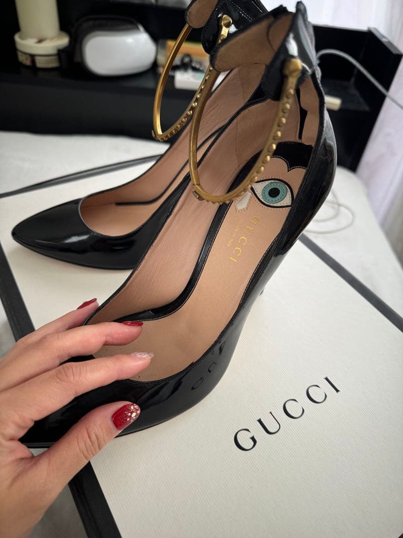 GUCCI ブラック ハイヒール　一度のみ使用　美品