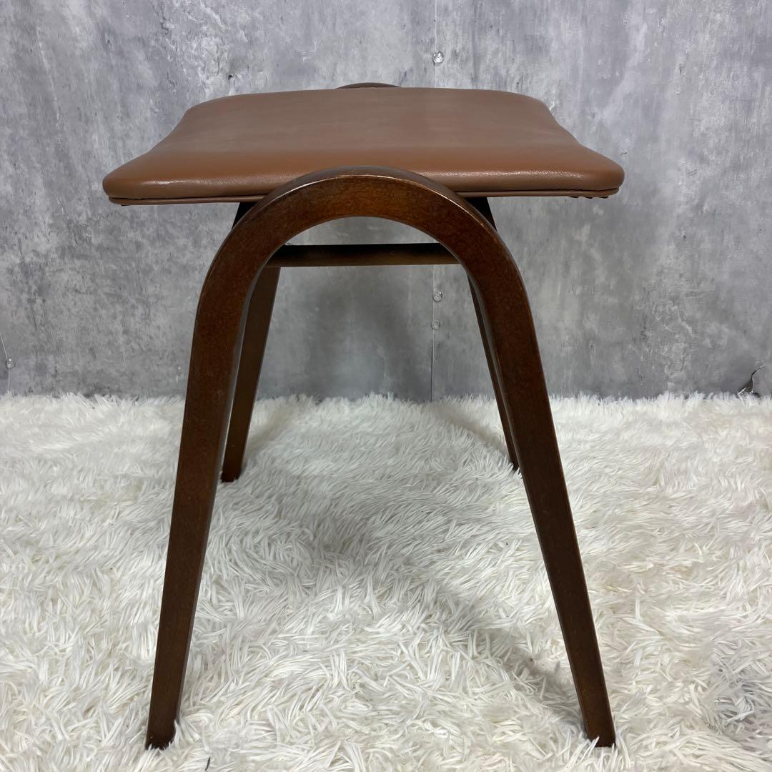 秋田木工 IDC大塚 No.202 剣持勇 スタッキングスツール 4脚セット