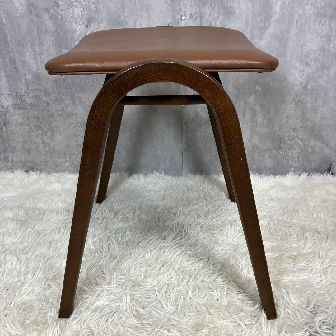 秋田木工 IDC大塚 No.202 剣持勇 スタッキングスツール 4脚セット