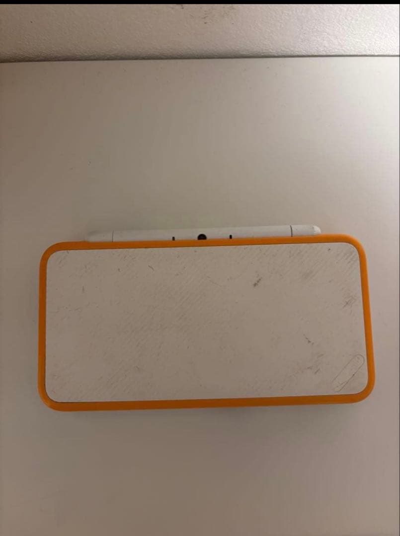 【ラスト1点】Newニンテンドー2DS LL ホワイト×オレンジ