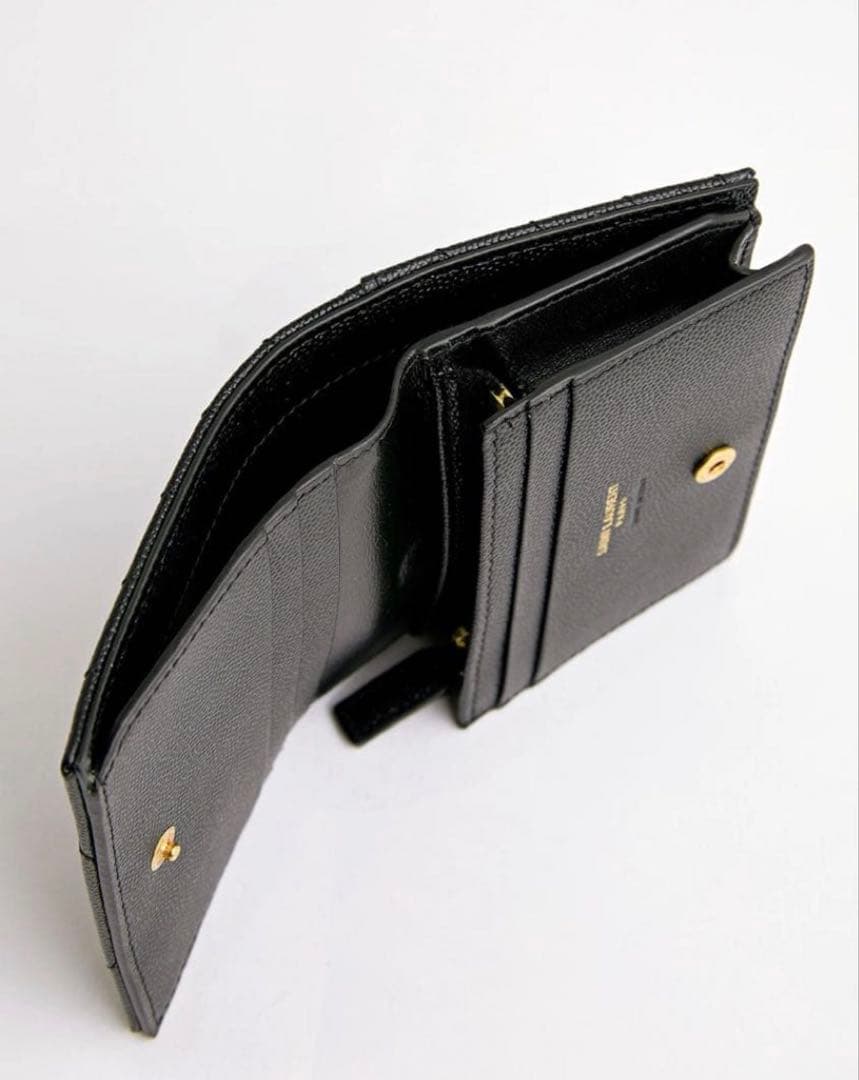 Saint Laurent サンローラン 二つ折り 財布⚠︎27日まで値下げ中⚠︎