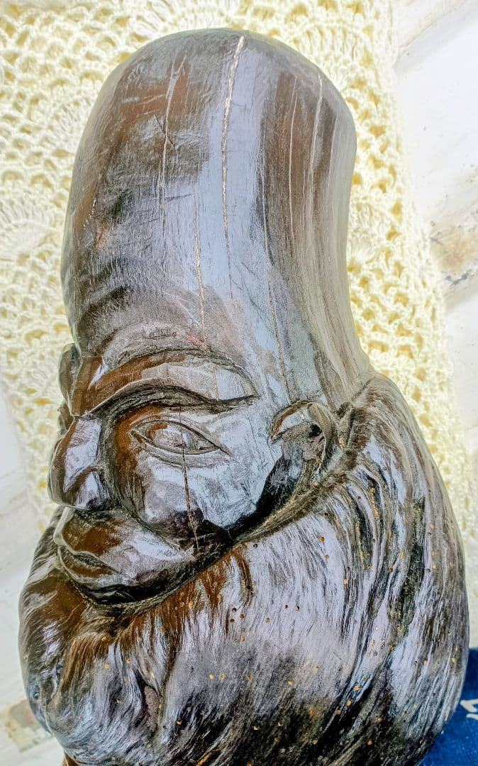 自然天然素材(木)の木彫時代物作者不明作印アリ中国と思れますとても珍です