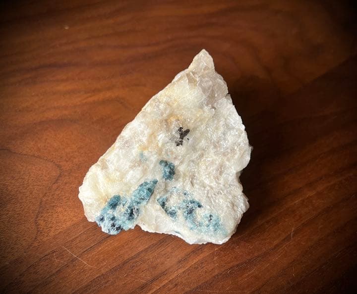 【半額セール中】ユーフォラライト44 癒し レア 原石 Euphoralite