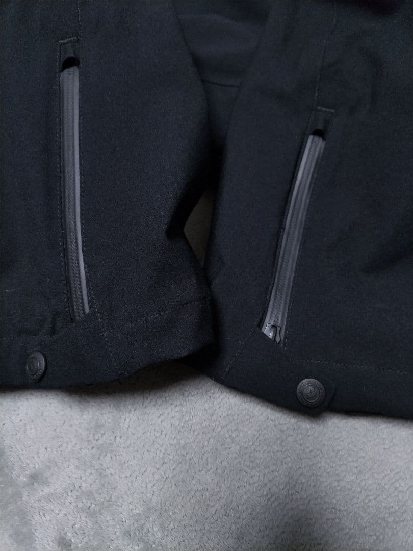 美品　モンベル　ドライテック　インシュレーテッドパンツ　メンズ　黒