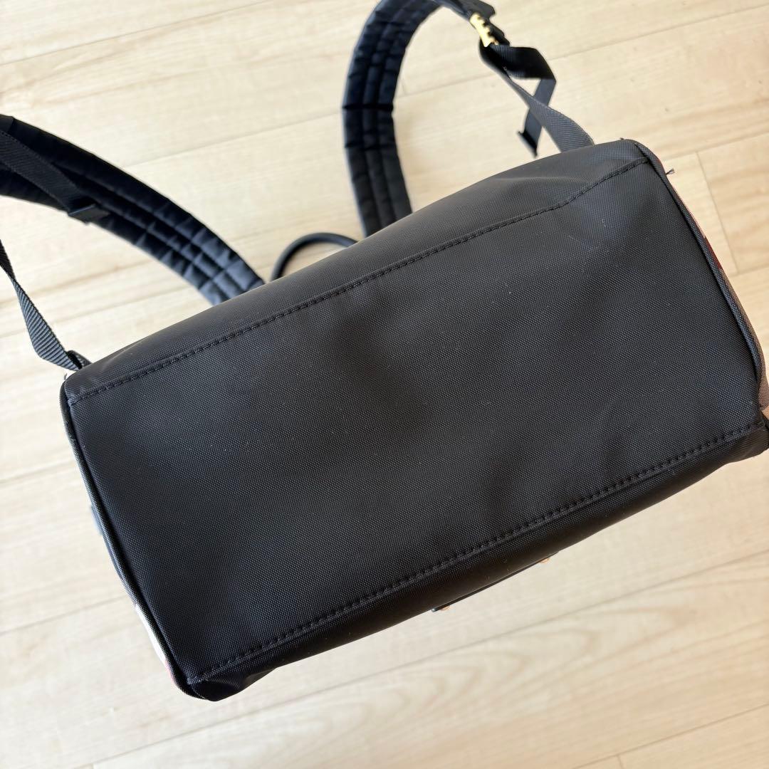 ブルーレーベル クレストブリッジ リュック チェック A4収納 黒　ブラック